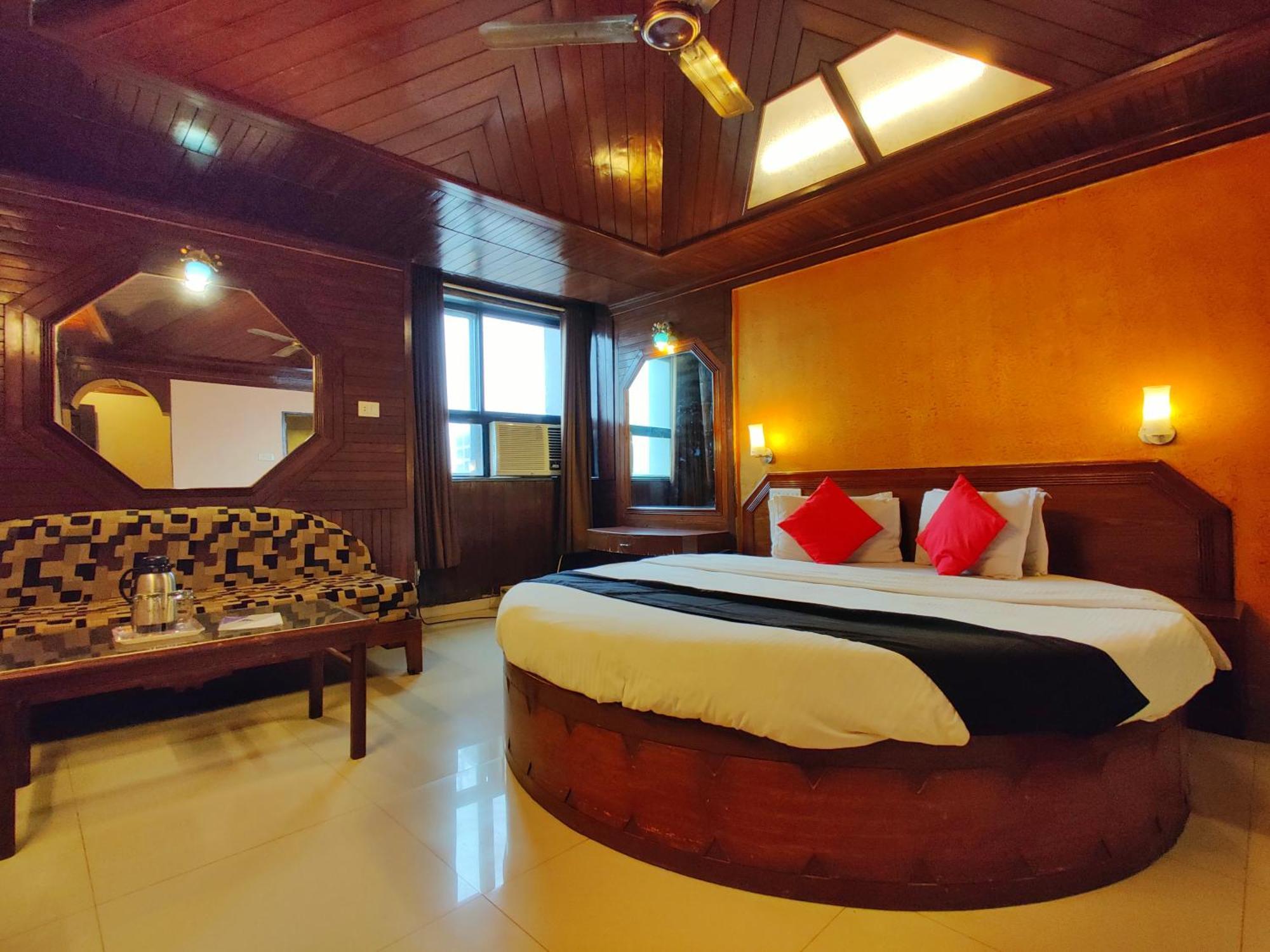 Hotel Pratap Heritage Mahābaleshwar Eksteriør billede