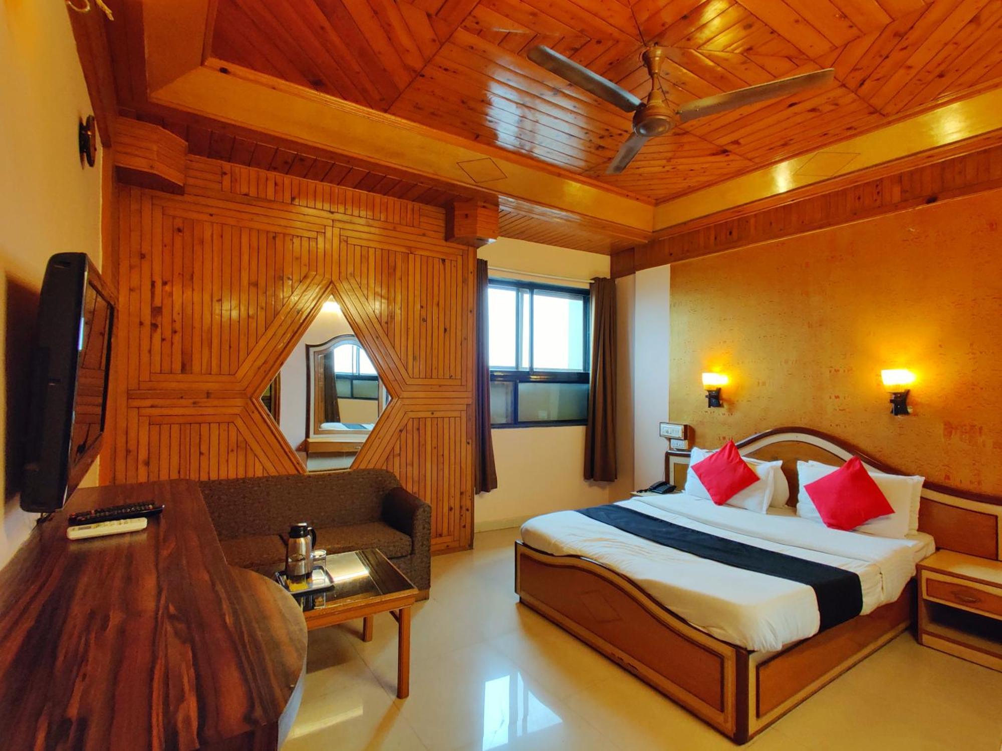 Hotel Pratap Heritage Mahābaleshwar Eksteriør billede